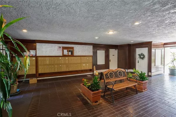 Pasadena, CA 91101,360 S Euclid Avenue #117
