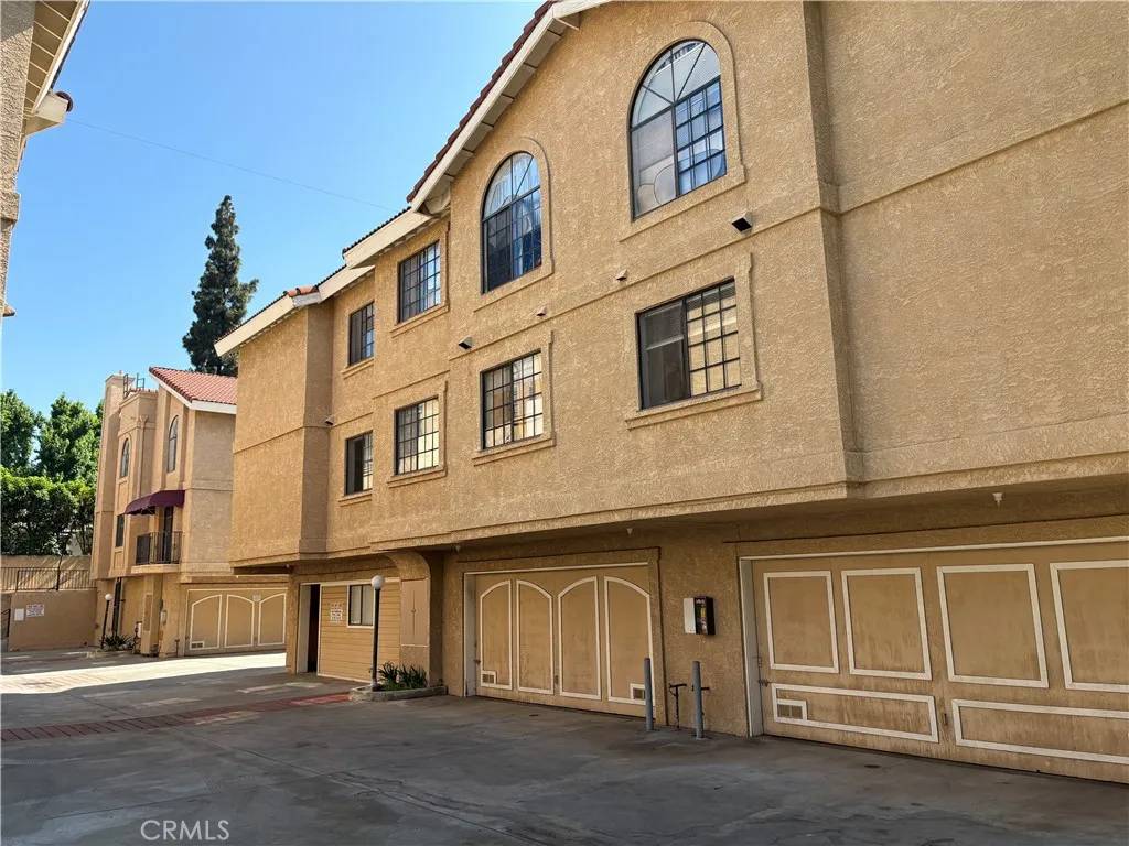 Arcadia, CA 91007,1017 Golden West Avenue
