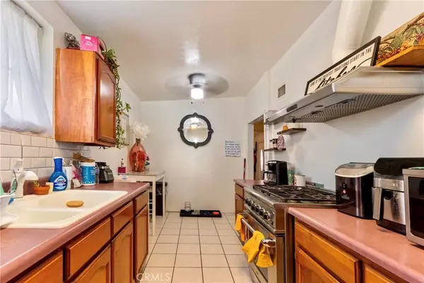 El Monte, CA 91733,11203 Redberry Street