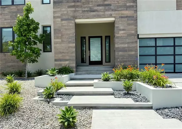 Porter Ranch, CA 91326,11743 N Greenwood Drive