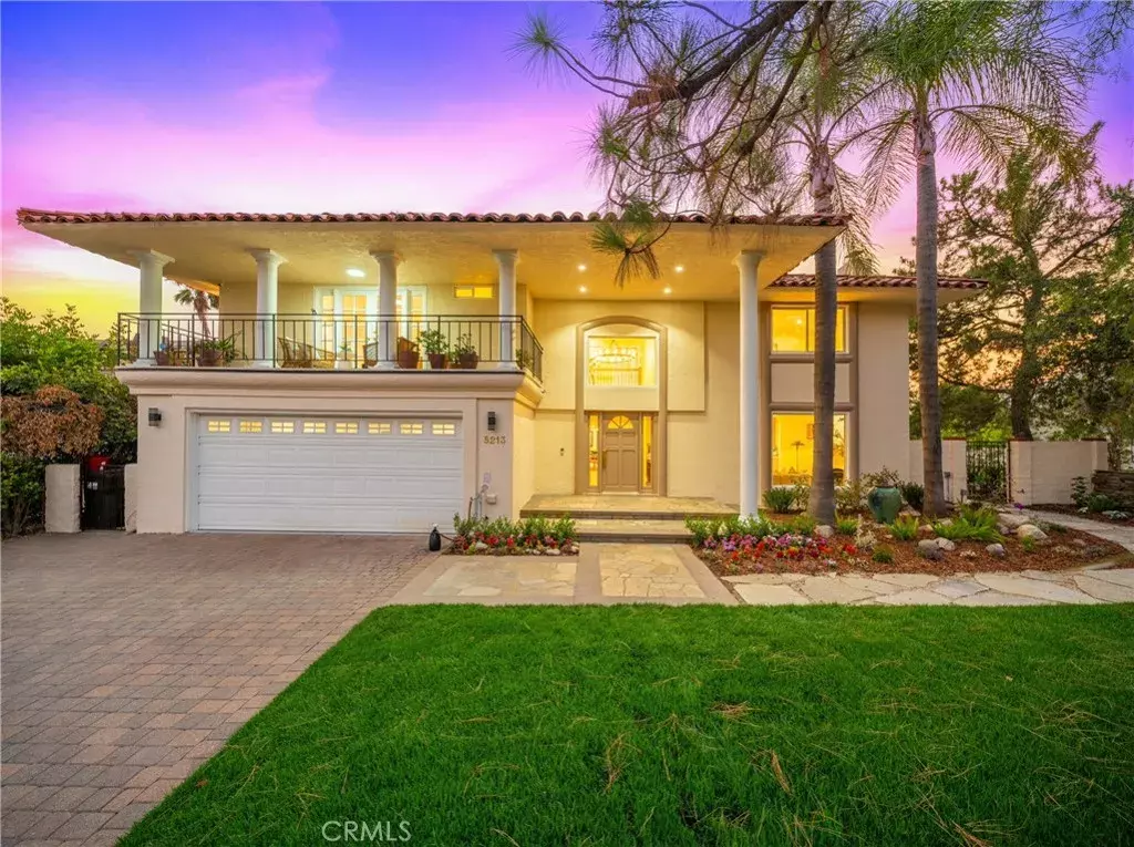 La Canada Flintridge, CA 91011,5213 Diamond Point Rd