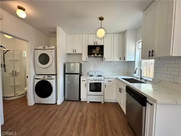 San Gabriel, CA 91776,227 E Main St #B