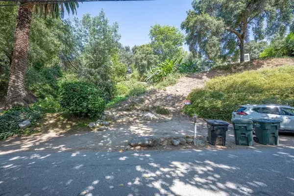 Sierra Madre, CA 91024,487 Woodland