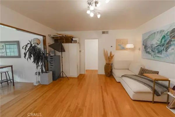 West Covina, CA 91790,1816 W Yarnell Street