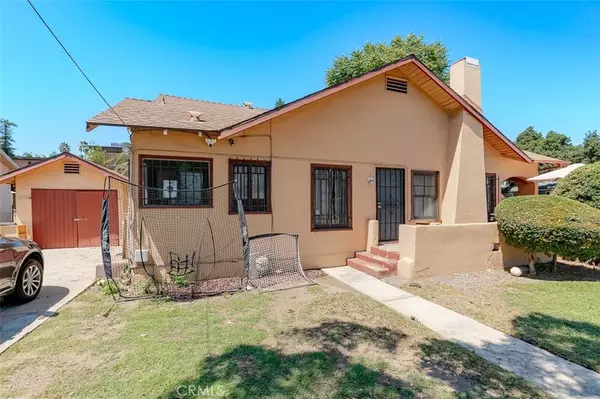 Pasadena, CA 91106,1072 E Villa Street