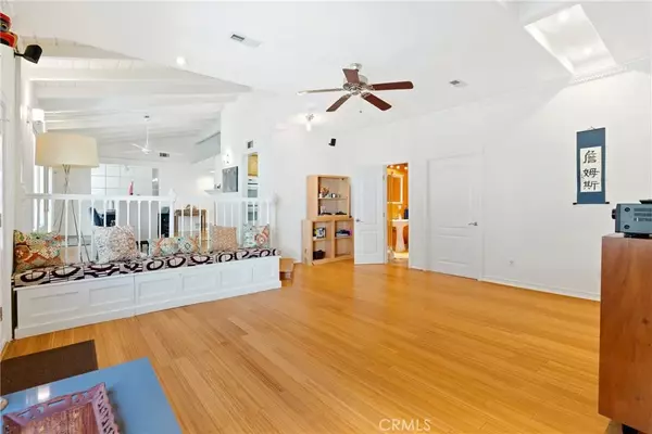 Altadena, CA 91001,2508 Canyada Avenue