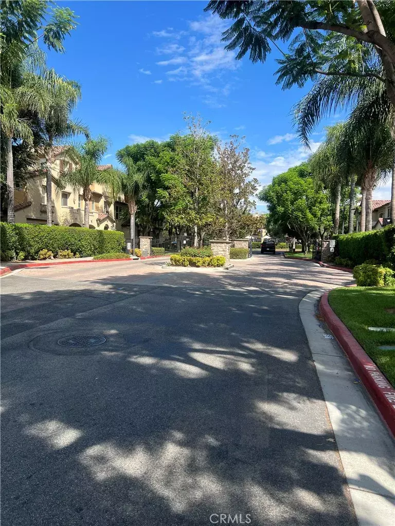 Eastvale, CA 91752,12466 Quintessa