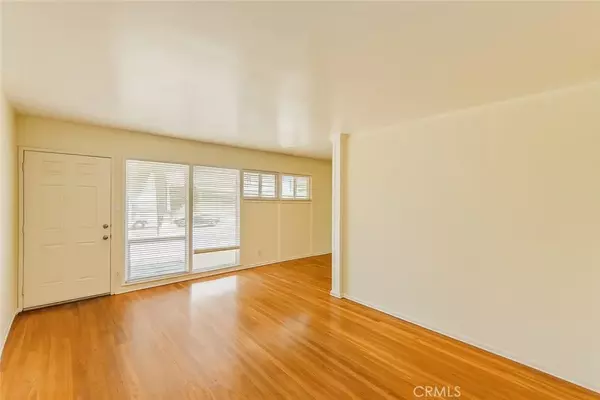Long Beach, CA 90803,231 Junipero Avenue #6