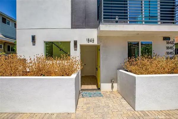 1843 W 20th Street, Los Angeles, CA 90007