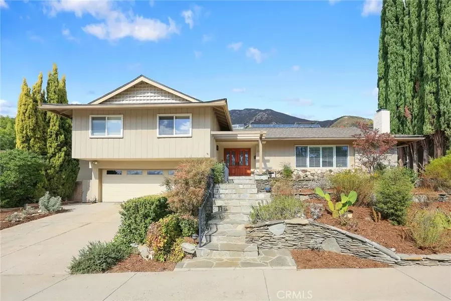 2803 Willowhaven Drive, La Crescenta, CA 91214