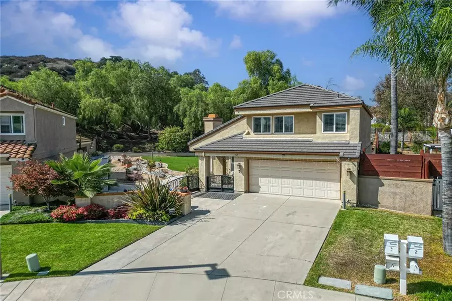 15 Ravencrest Circle, Phillips Ranch, CA 91766