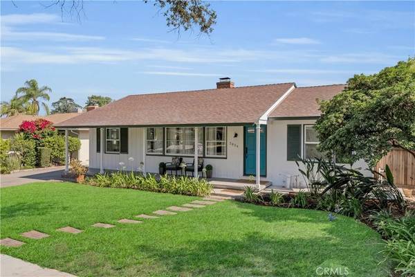 2834 E Orange Grove, Pasadena, CA 91107