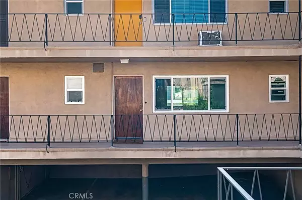 Glendale, CA 91206,211 E California #B9