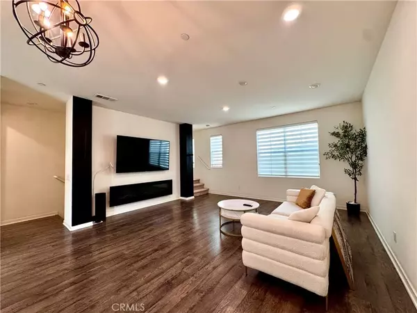 Diamond Bar, CA 91765,3128 Marigold