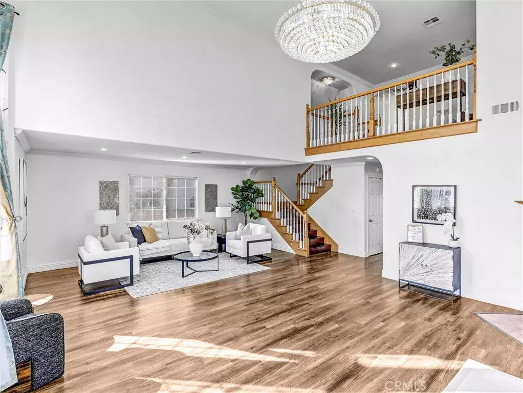 San Gabriel, CA 91776,5143 Acacia Street