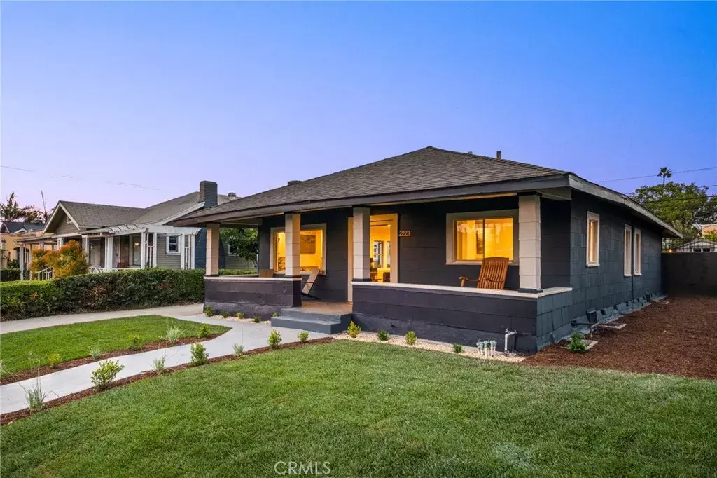 Los Angeles, CA 90018,2273 W 29th Street