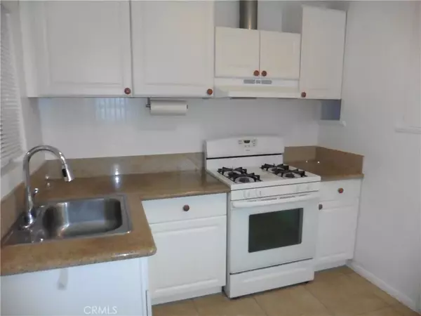 Sierra Madre, CA 91024,353 Auburn Ave