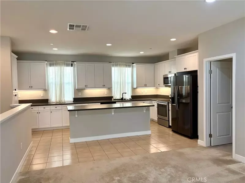 645 W Foothill Boulevard #10, Glendora, CA 91741