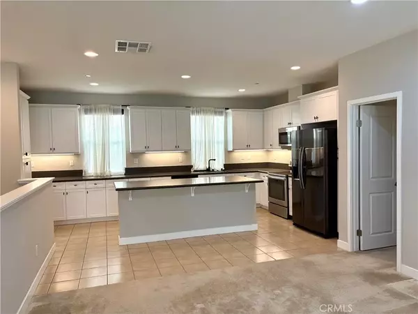 645 W Foothill Boulevard #10, Glendora, CA 91741