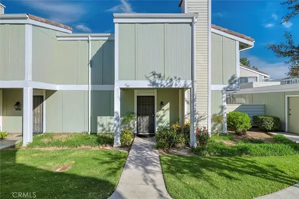 Canyon Country, CA 91351,27130 Hidaway #2