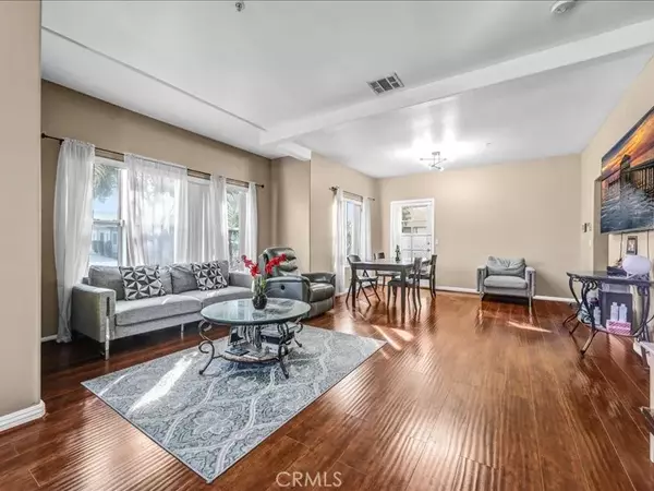 San Gabriel, CA 91776,237 S Del Mar Avenue