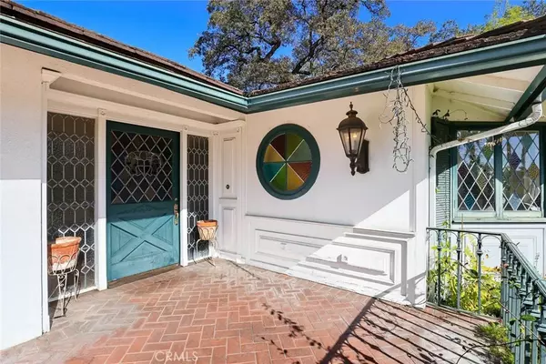 Arcadia, CA 91006,1127 W Foothill Boulevard