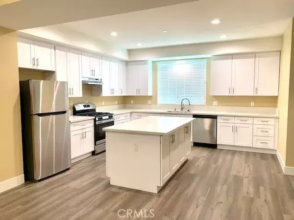 1726 Walnut, La Puente, CA 91744