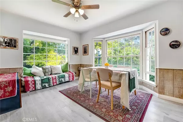 Studio City, CA 91604,12060 Laurel Terrace