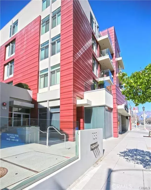 Pasadena, CA 91101,133 S Los Robles Avenue #405