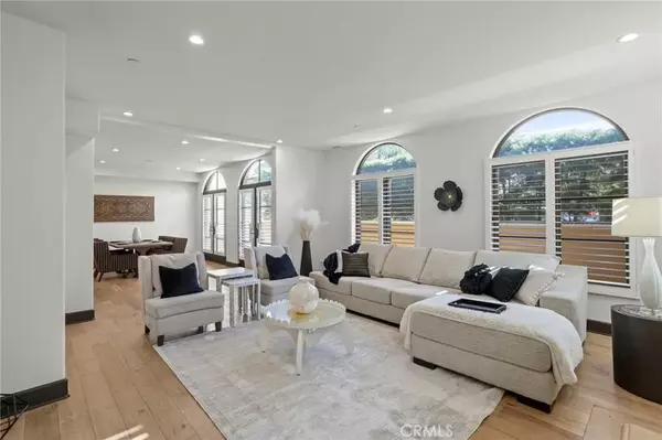 Los Angeles, CA 90024,10523 Ashton