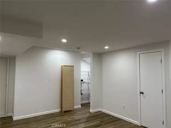 Monrovia, CA 91016,127 N Canyon Boulevard