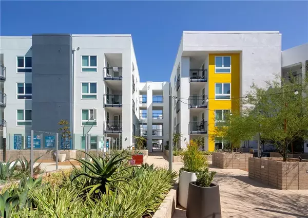 Northridge, CA 91324,19525 W Nordoff Street #25-435