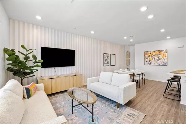 Ontario, CA 91761,3957 E Huntington