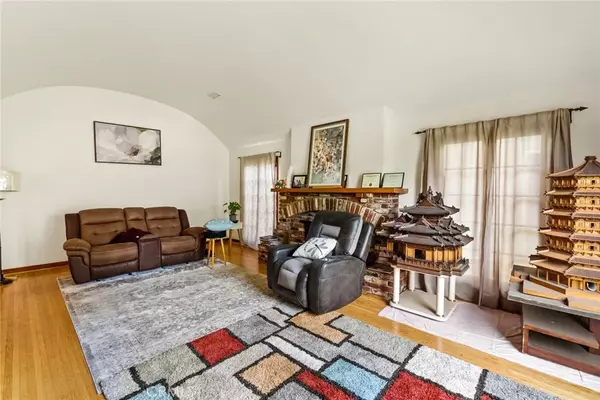 Alhambra, CA 91803,1841 S 6th Street