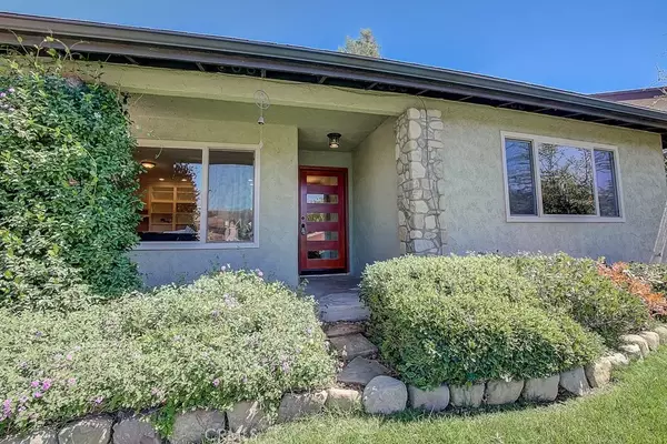 Ojai, CA 93023,1872 Country Place
