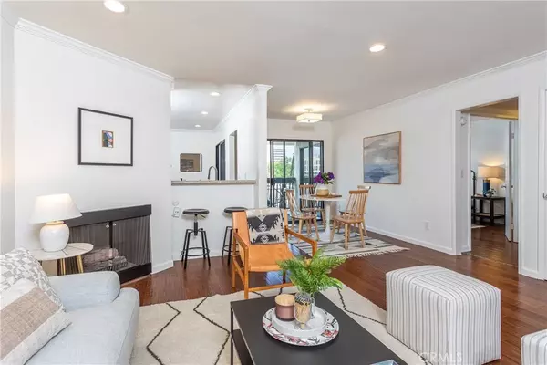 Glendale, CA 91206,515 N Jackson Street North #309