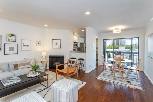 Glendale, CA 91206,515 N Jackson Street North #309