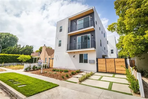 10851 Otsego Street, North Hollywood, CA 91601