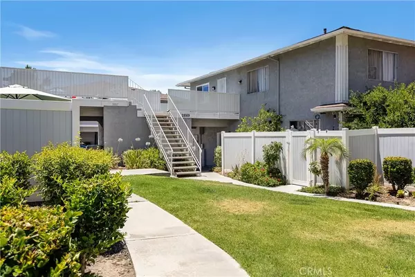 Saugus, CA 91350,28169 Robin Avenue