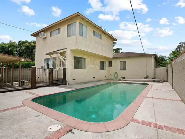 6636 Riverton Avenue, North Hollywood, CA 91606