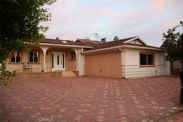 6934 Nagle Avenue, North Hollywood, CA 91605