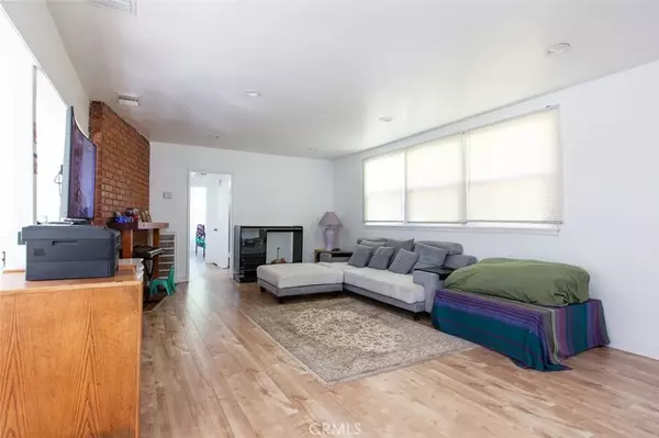 Reseda, CA 91335,7311 Darby Place