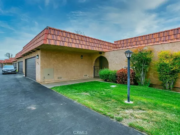 Palmdale, CA 93551,39943 Dyott Way