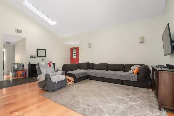 Newbury Park, CA 91320,471 Havenside Avenue