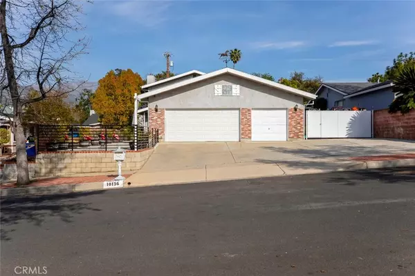 Sunland, CA 91040,10136 Langmuir Avenue