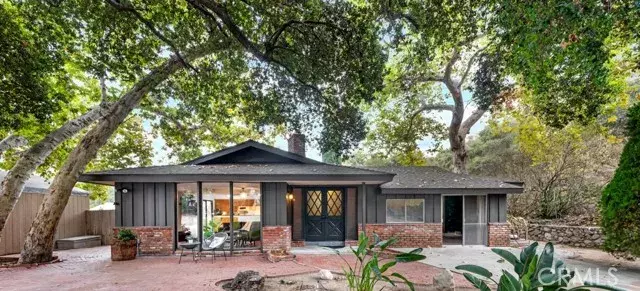 3810 New York Avenue, La Crescenta, CA 91214