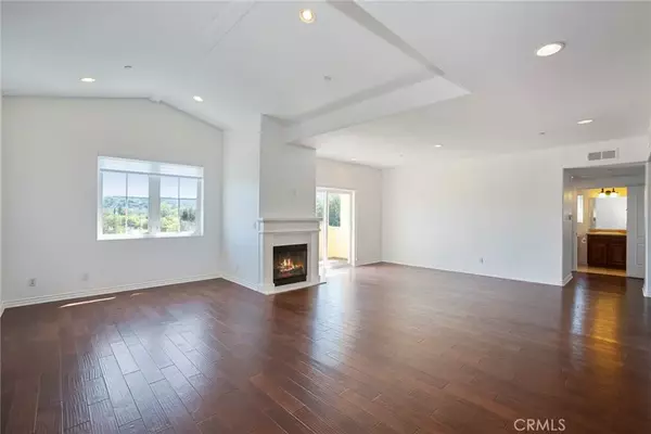 Studio City, CA 91604,12449 Kling Street #PH2