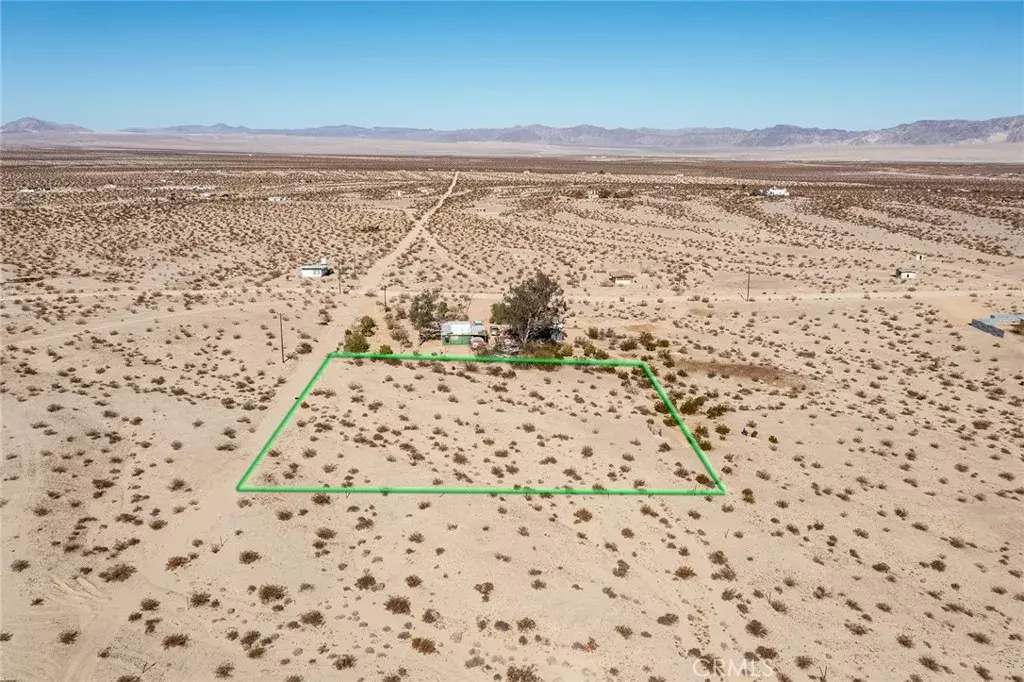 29 Palms, CA 92277,68023 Presswood