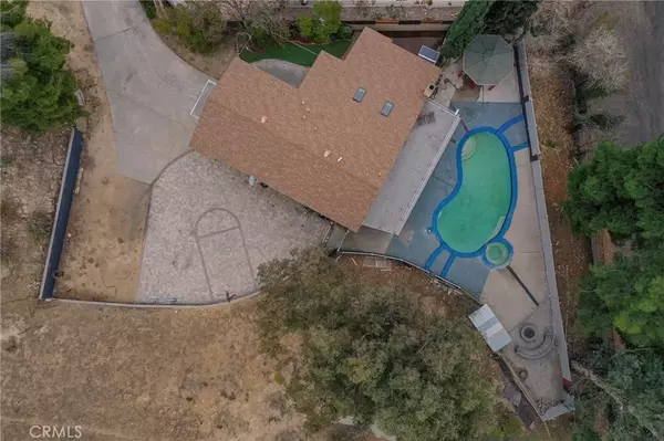 Saugus, CA 91390,20643 Calhaven Drive
