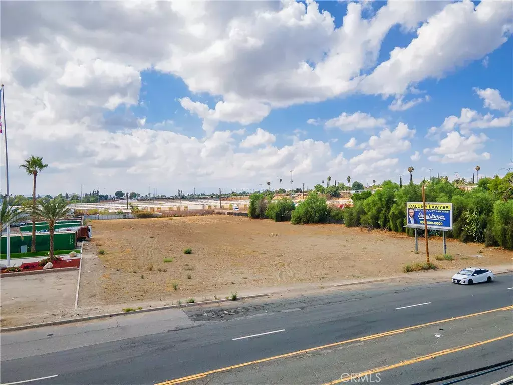 San Bernardino, CA 92410,0 Foothill